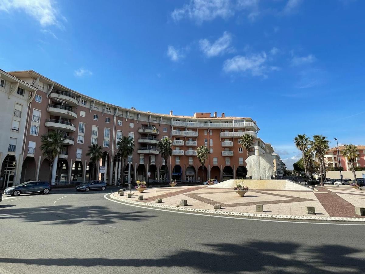 Direct Port Et Appartement *